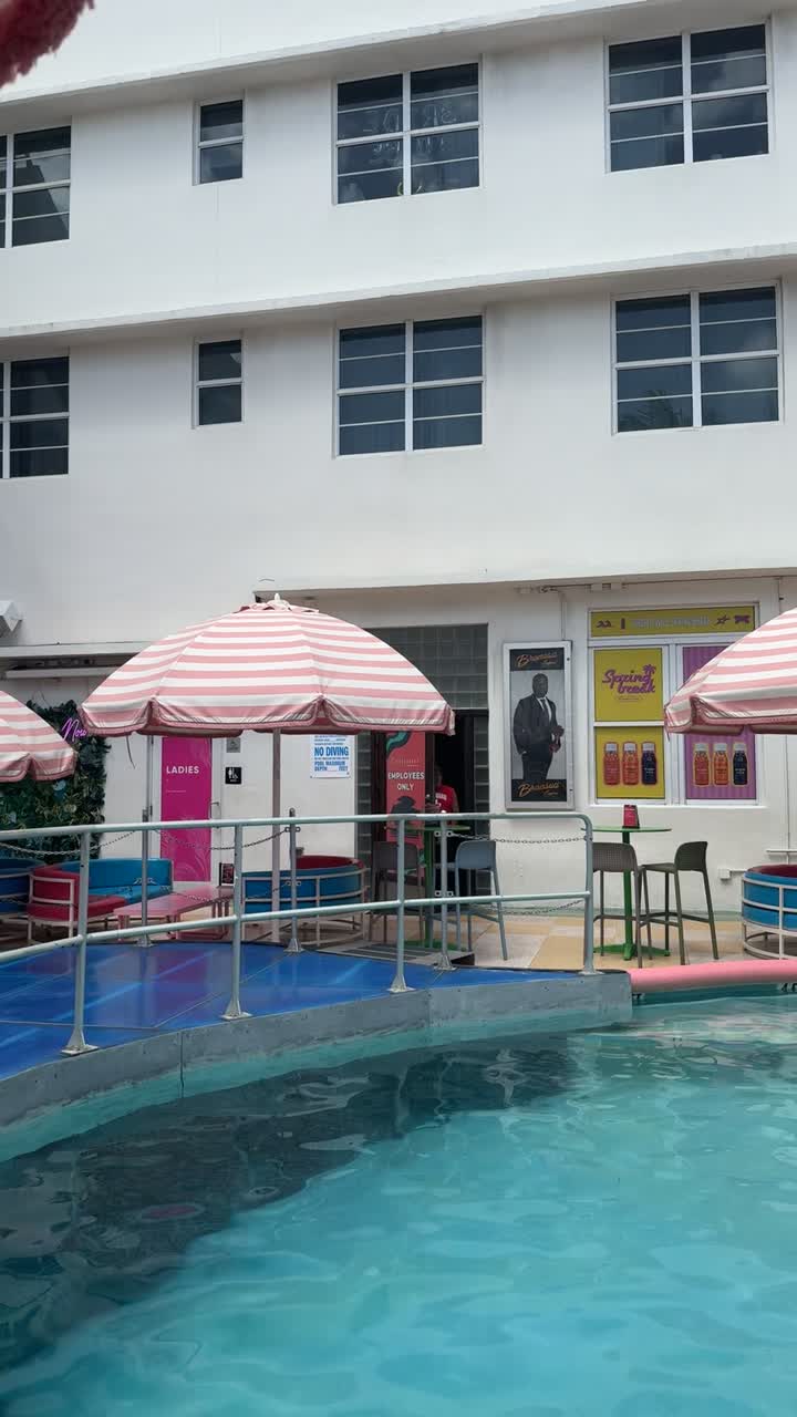 Clevelander Pool