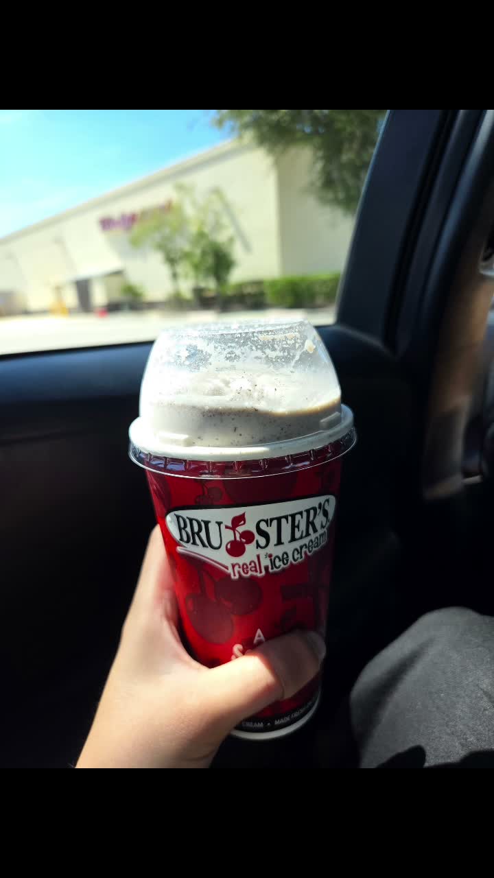 Video review of Bruster's Real Ice Cream