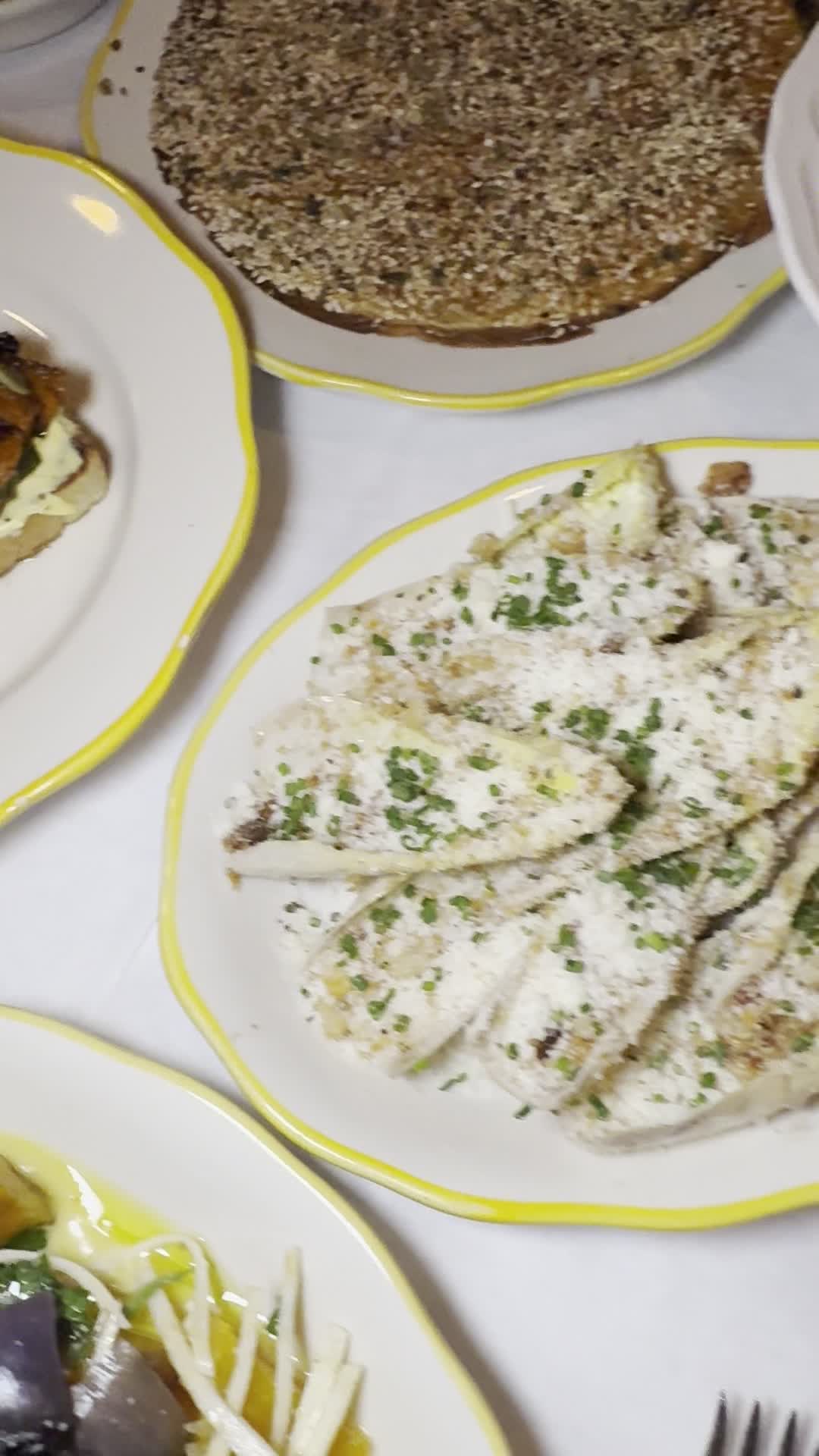 Video review of Hyacinth