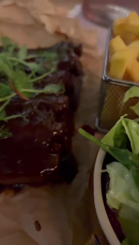 Cammero Steak House
