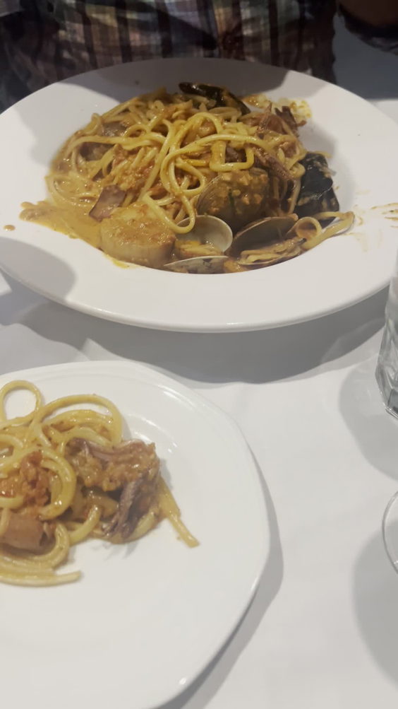 Betty Lou's Seafood & Grill