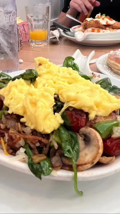 Eggsquisite Cafe