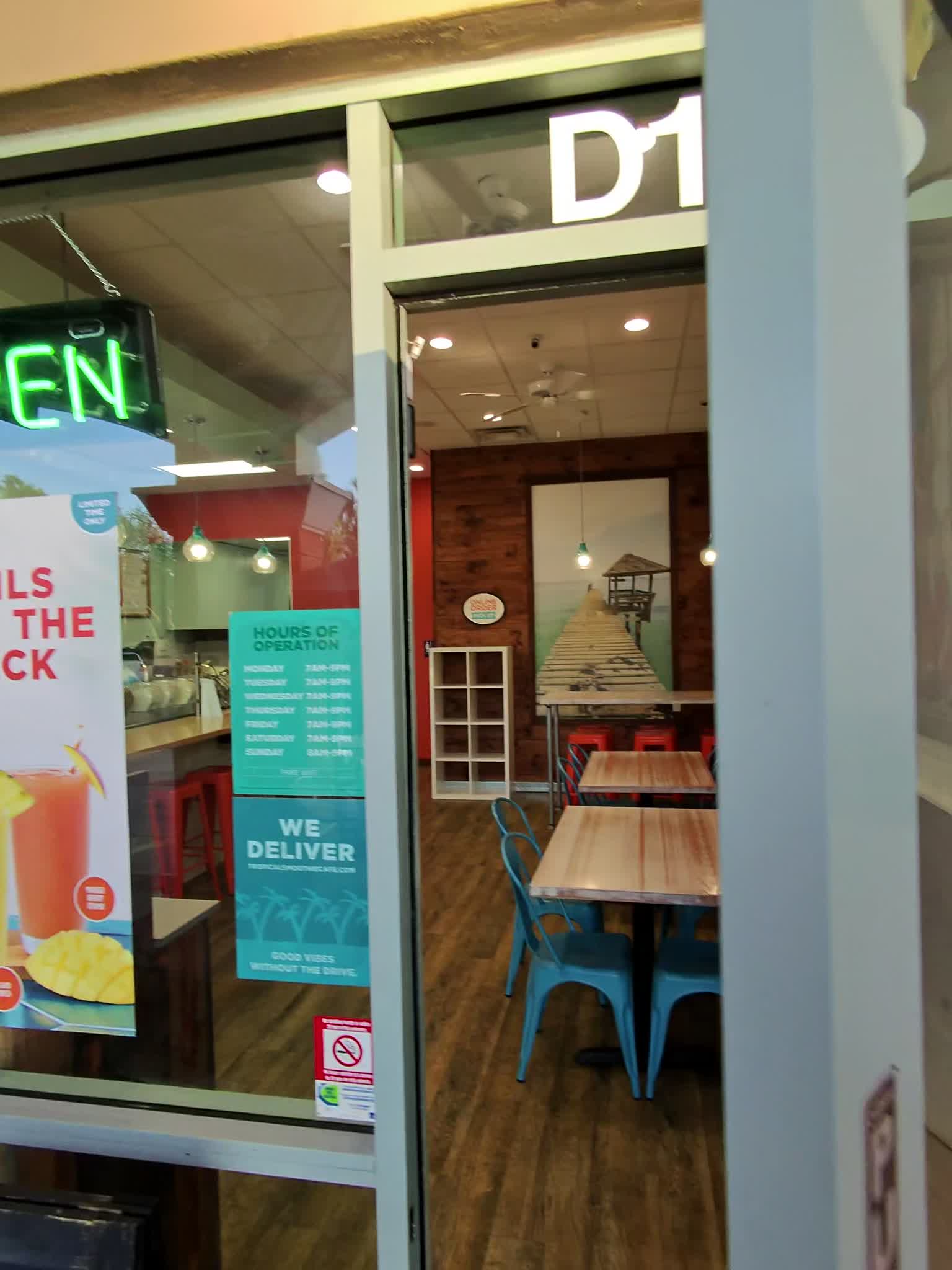 Tropical Smoothie Cafe