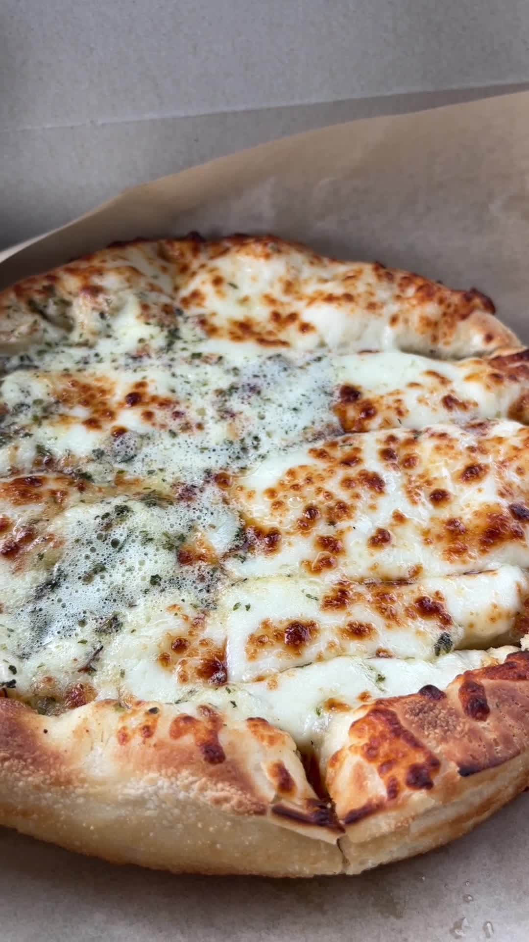 Video review of Snap Custom Pizza