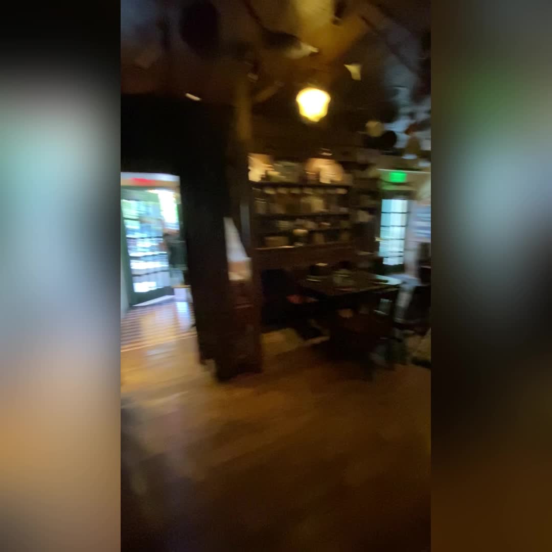 Video review of Nine Fine Irishmen