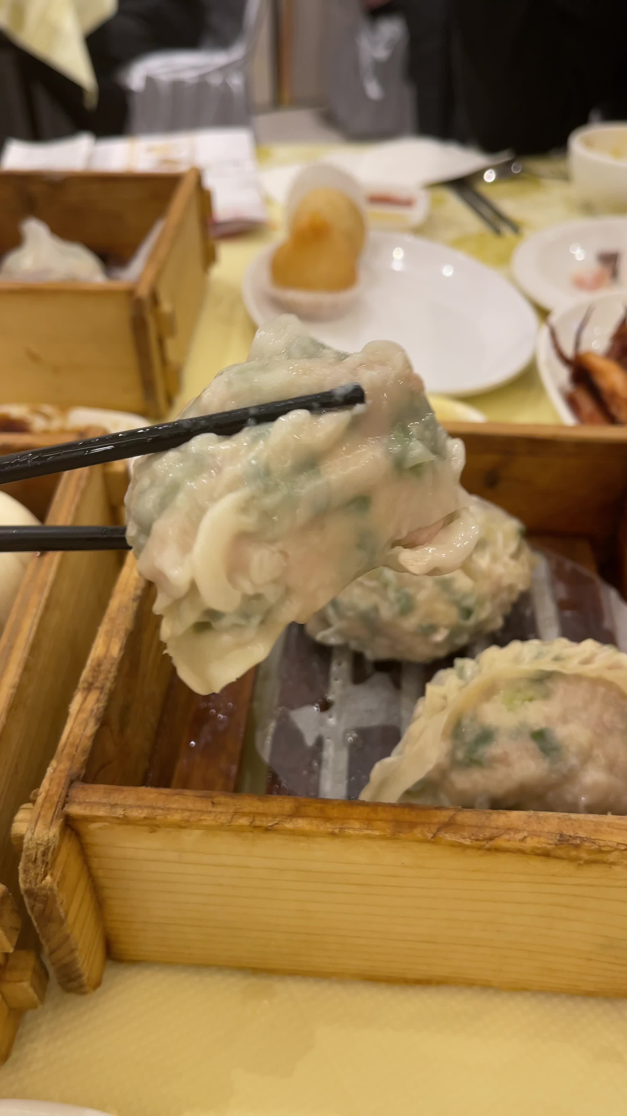 Video review of New Century Restaurant 新世纪皇宫海鮮酒樓