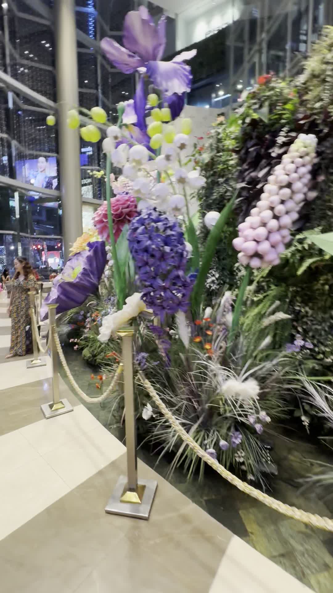 Video review of Siam Paragon (???????????)