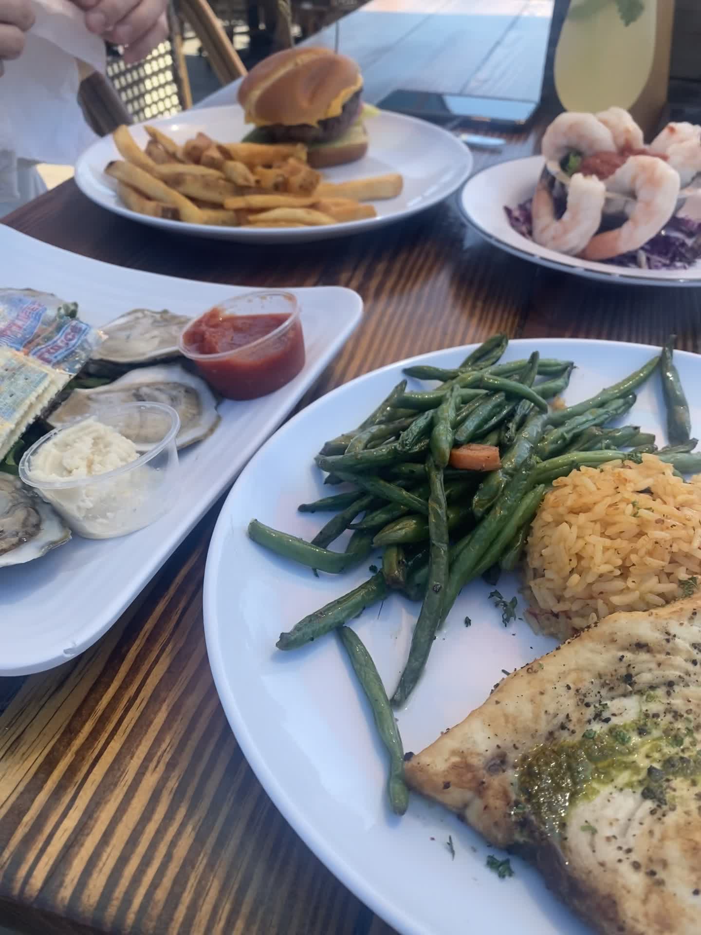 Pier 16 Seafood Restaurant