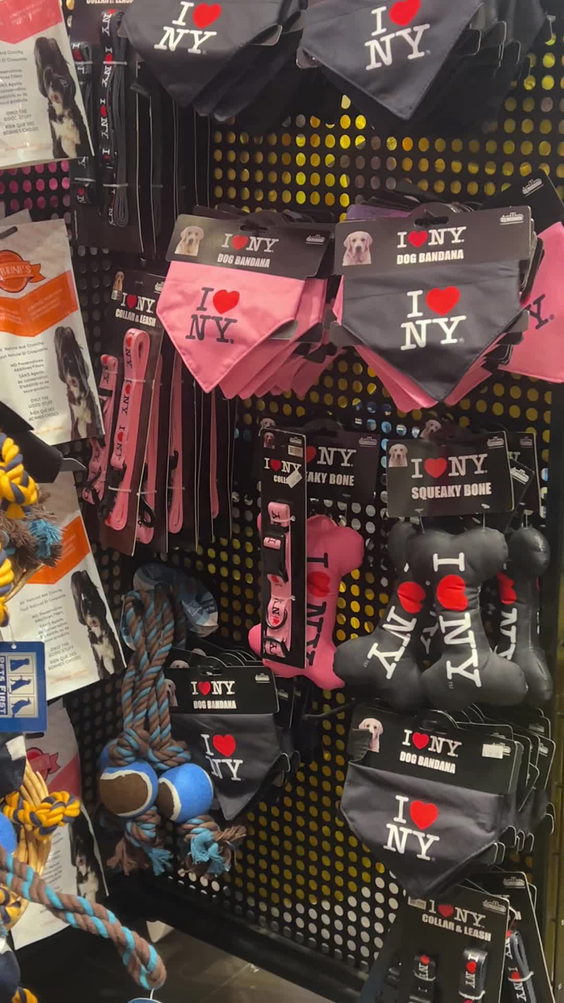 LaGuardia Airport (LGA)