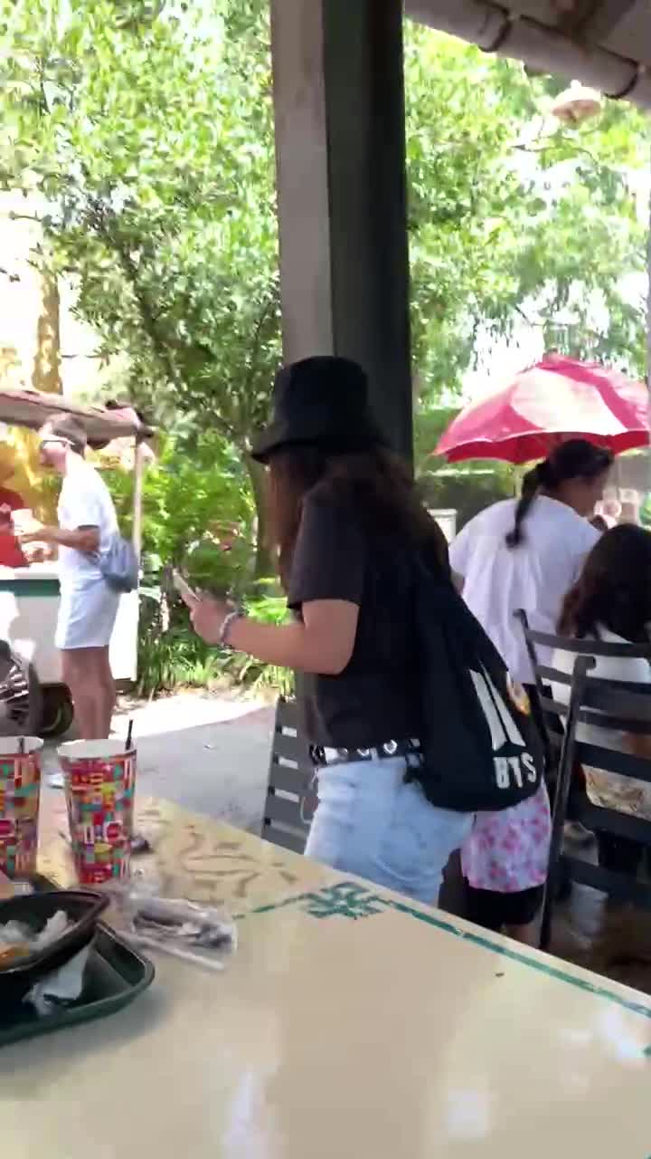 Video review of Yak & Yeti Restaurant