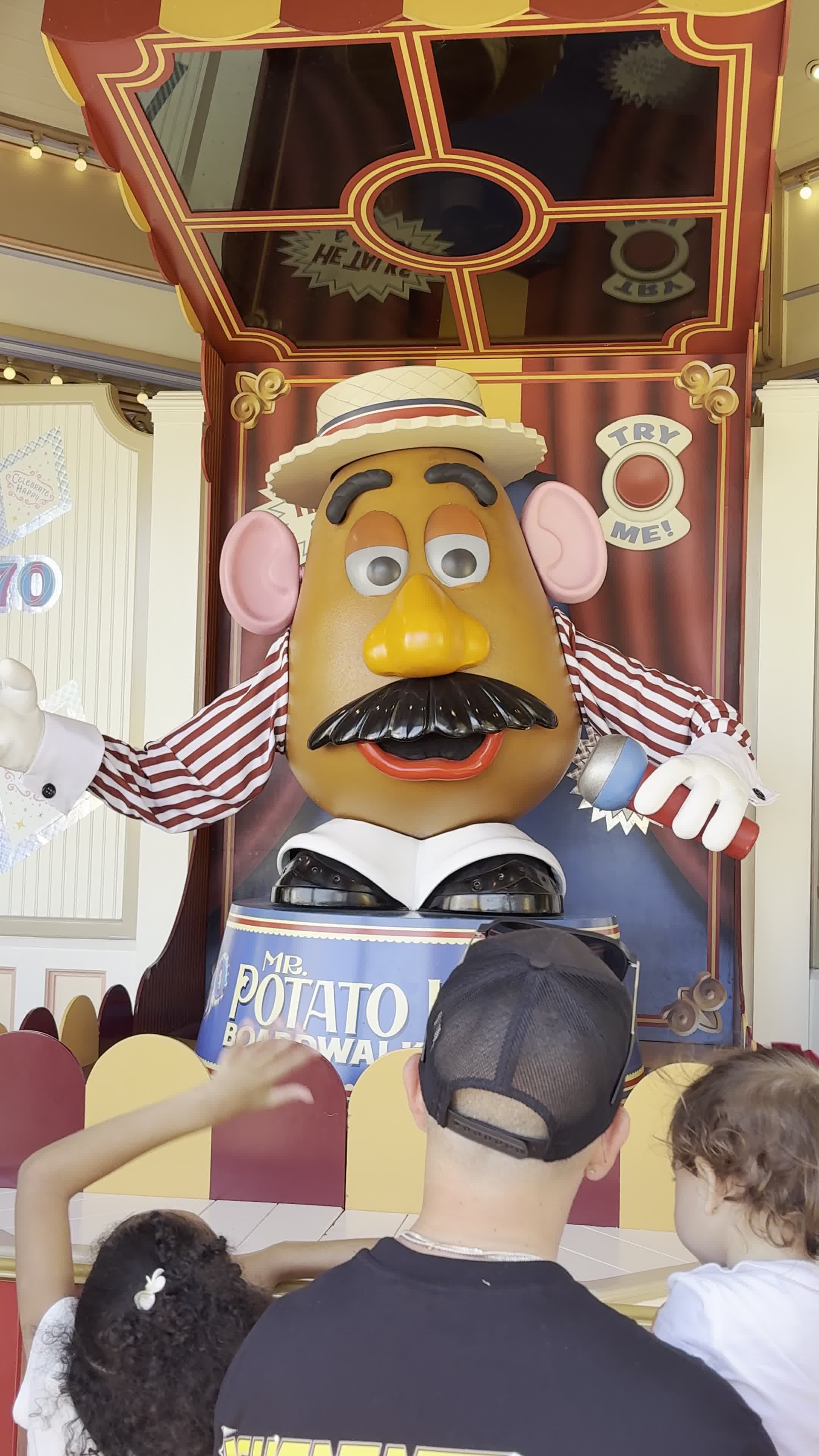 Video review of Toy Story Midway Mania!