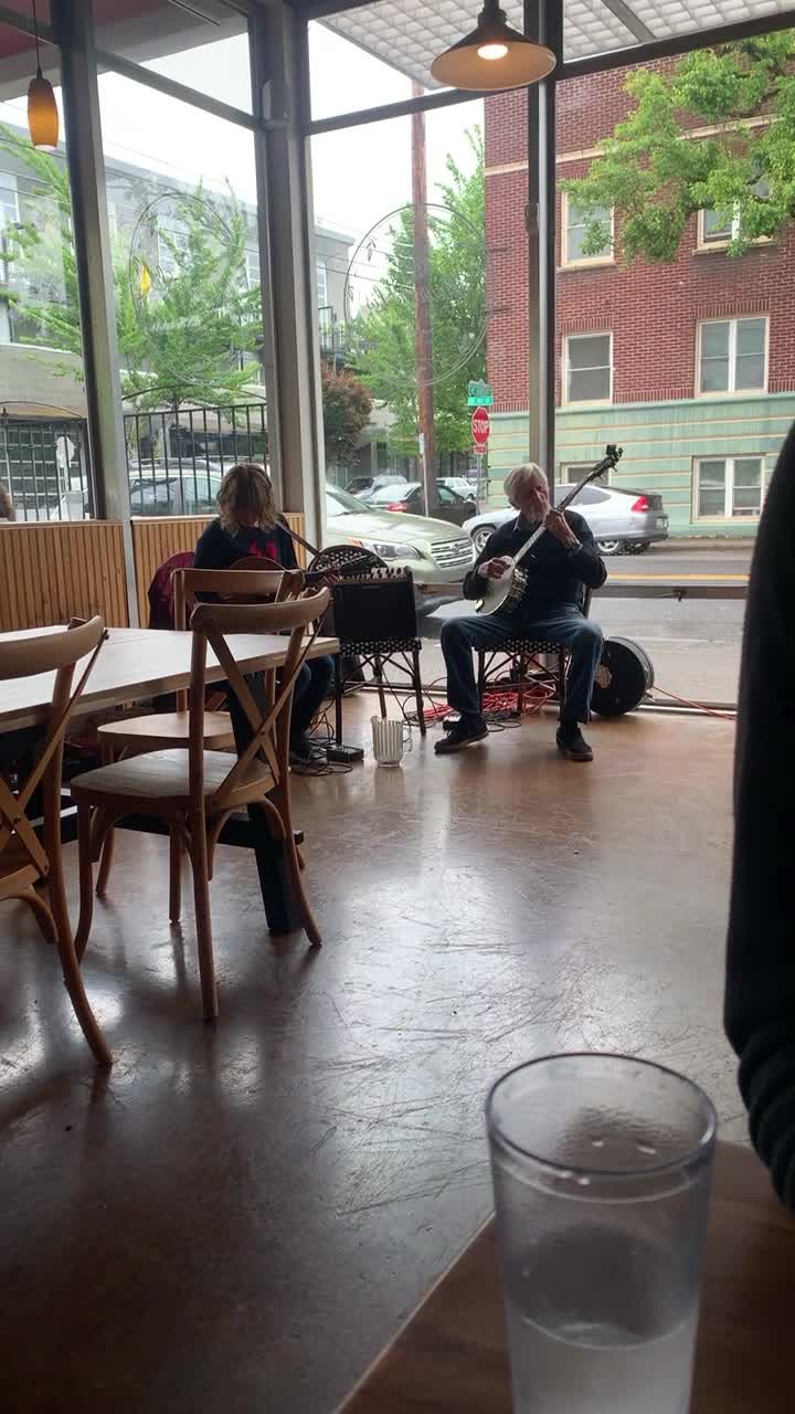 Video review of Fleur De Lis Bakery & Cafe