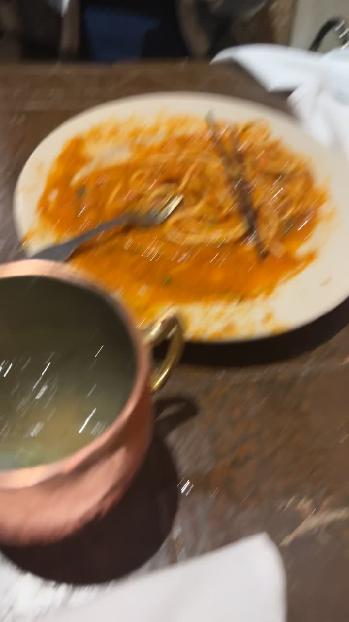 Video review of Cinzetti's Italian Market Restaurant