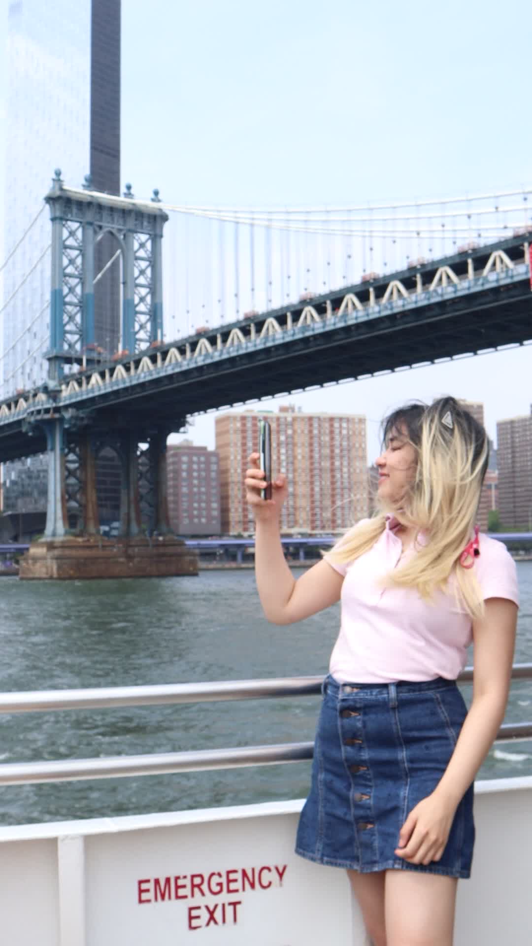 Circle Line Sightseeing Cruises