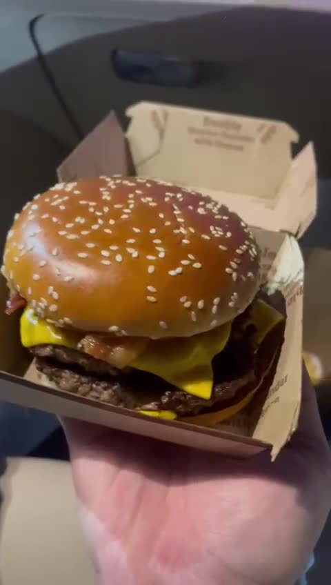 Video review of Wendy's