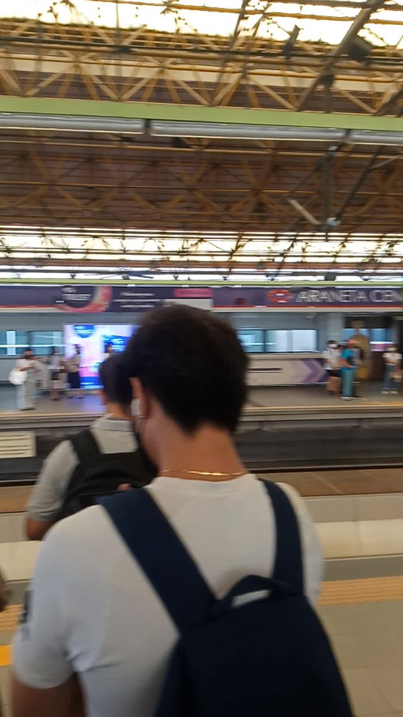 LRT2 - Araneta Center-Cubao Station