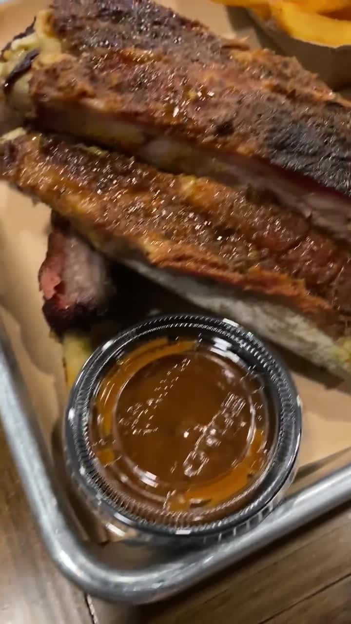 Strings Sports Brewery