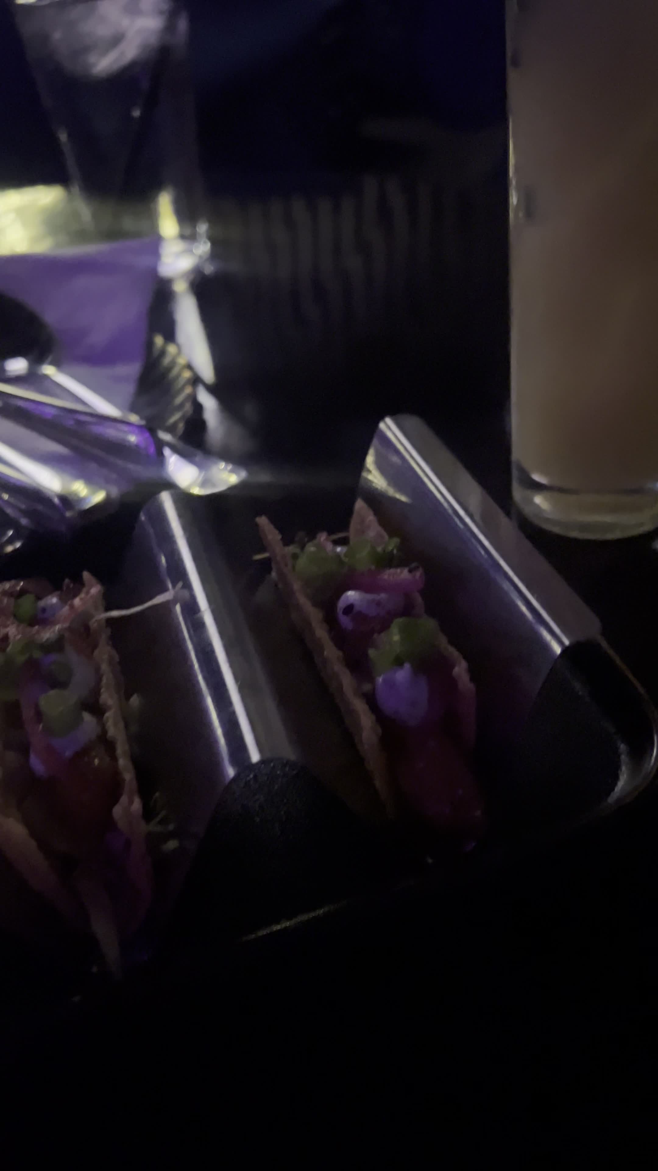 Reign Premium Lounge & Kitchen