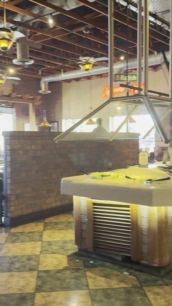 Toppers Pizza Place