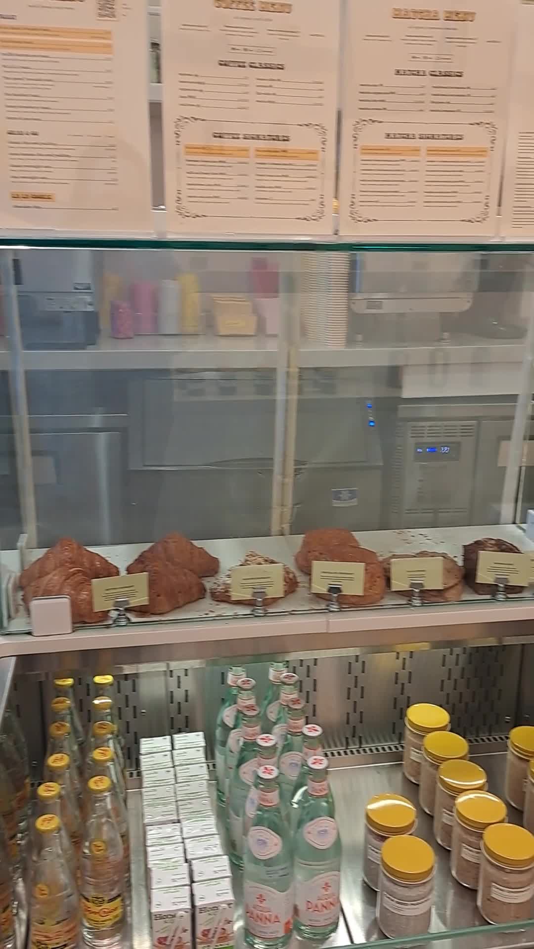 La La Land Kind Cafe