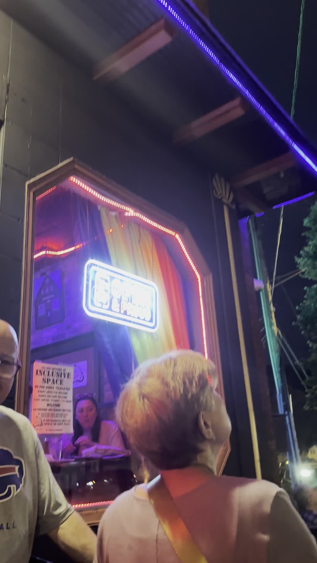 Hot Mama's Canteen