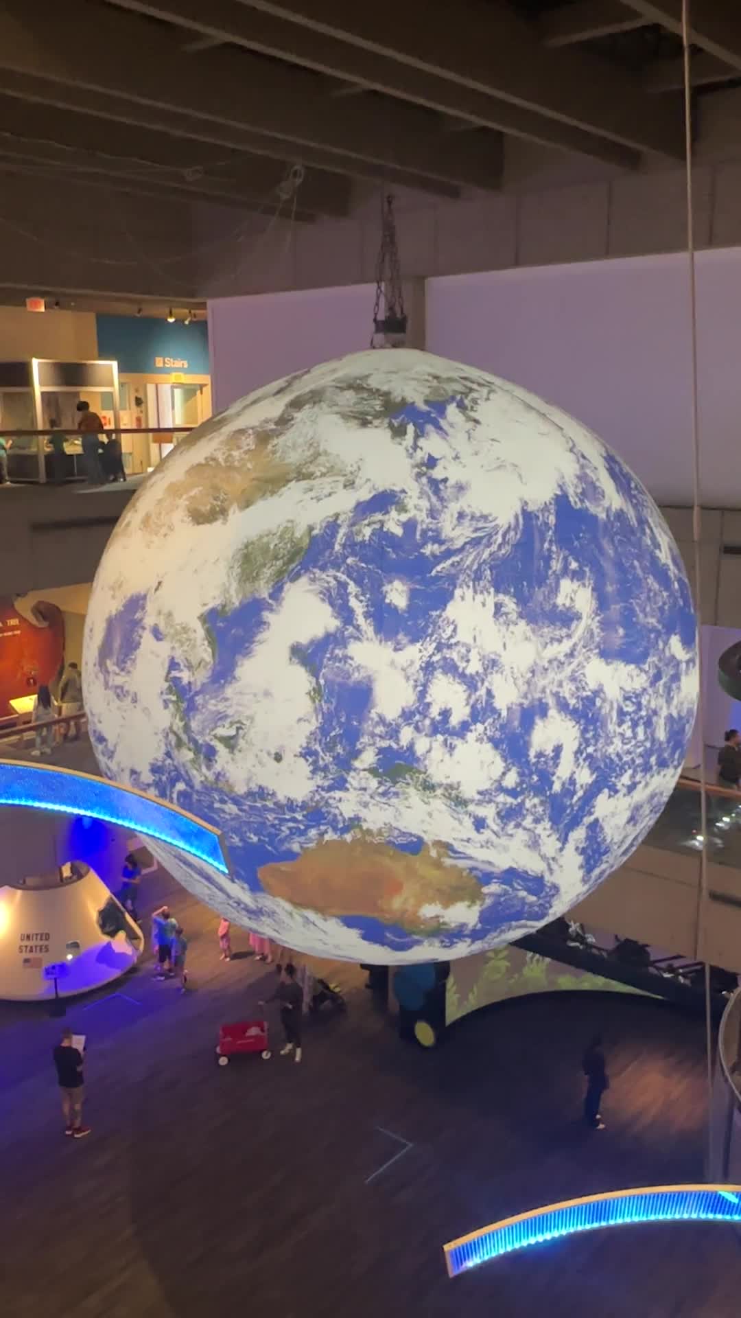 Video review of Museum of Science Parking Garage