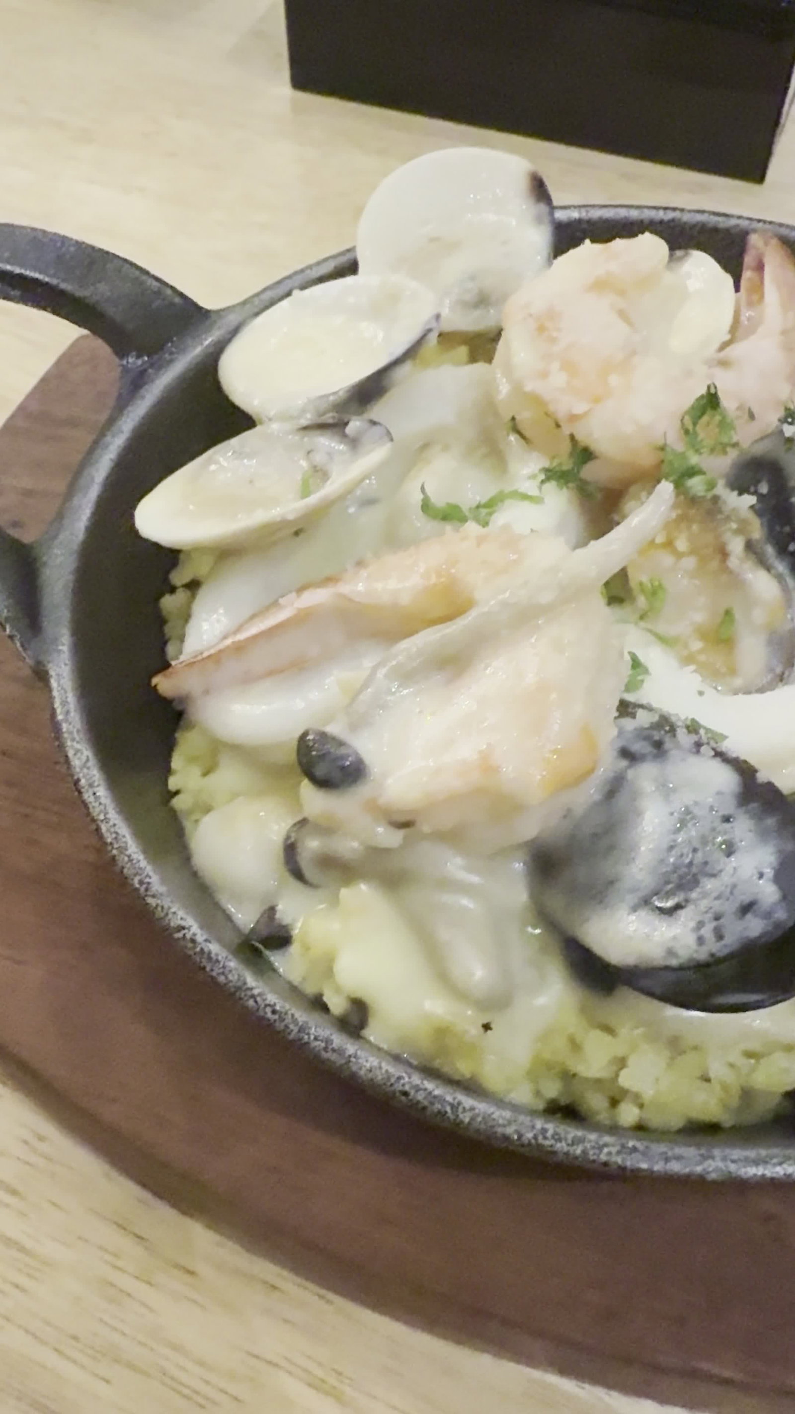 Video review of Burgos Circle