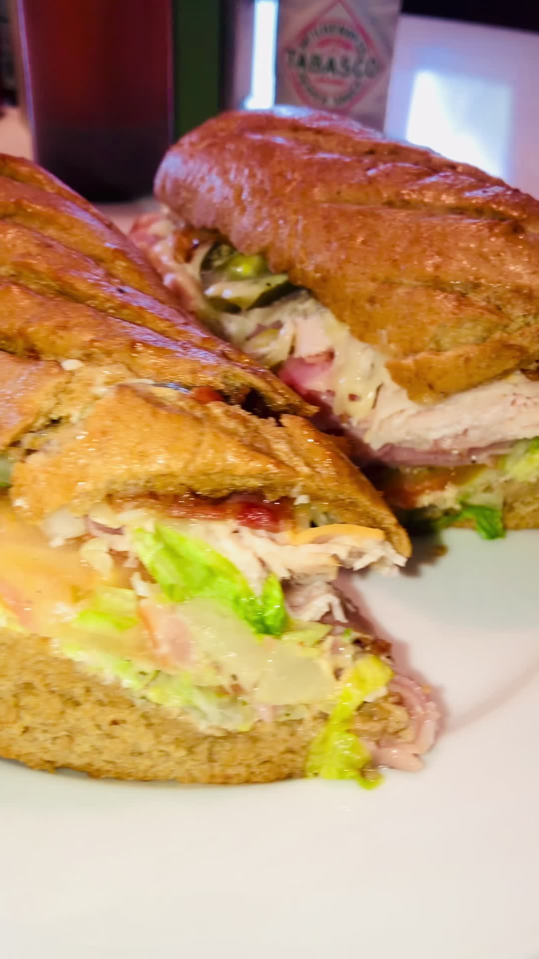 Video review of Firehouse Subs