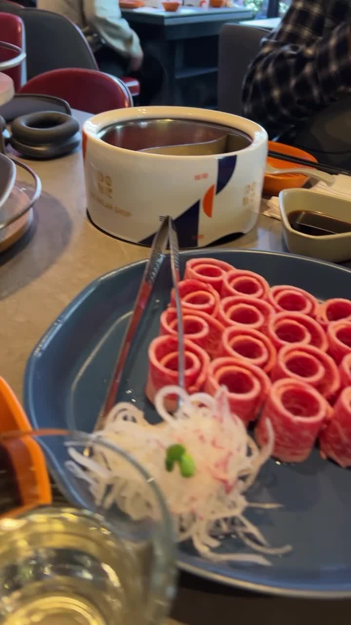The Dolar Shop Hot Pot Manhattan