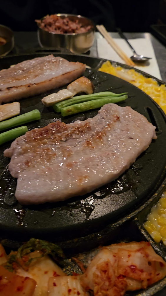 Daldongnae Korean BBQ - Hwy 7