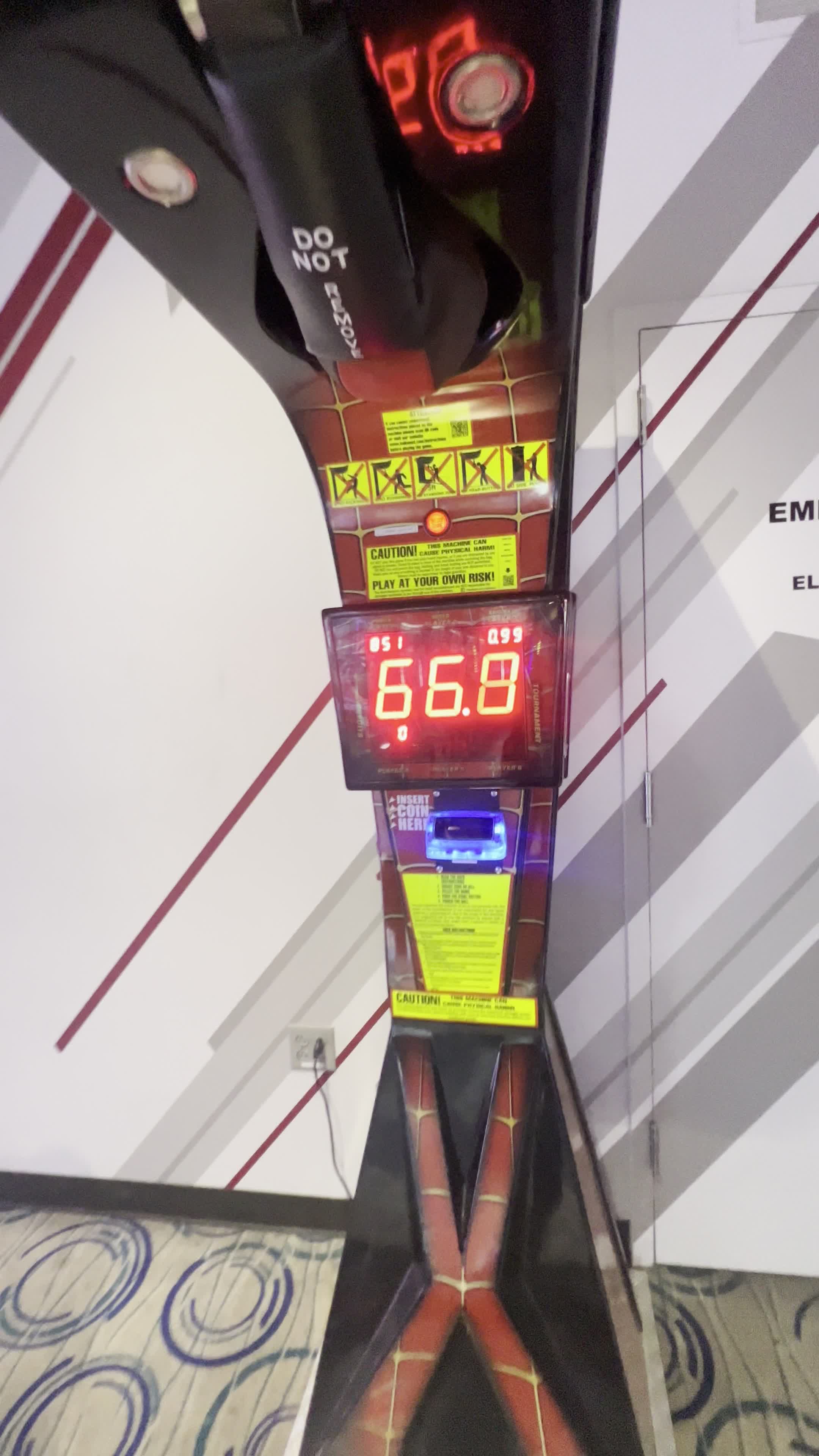 Round 1 Bowling & Amusement