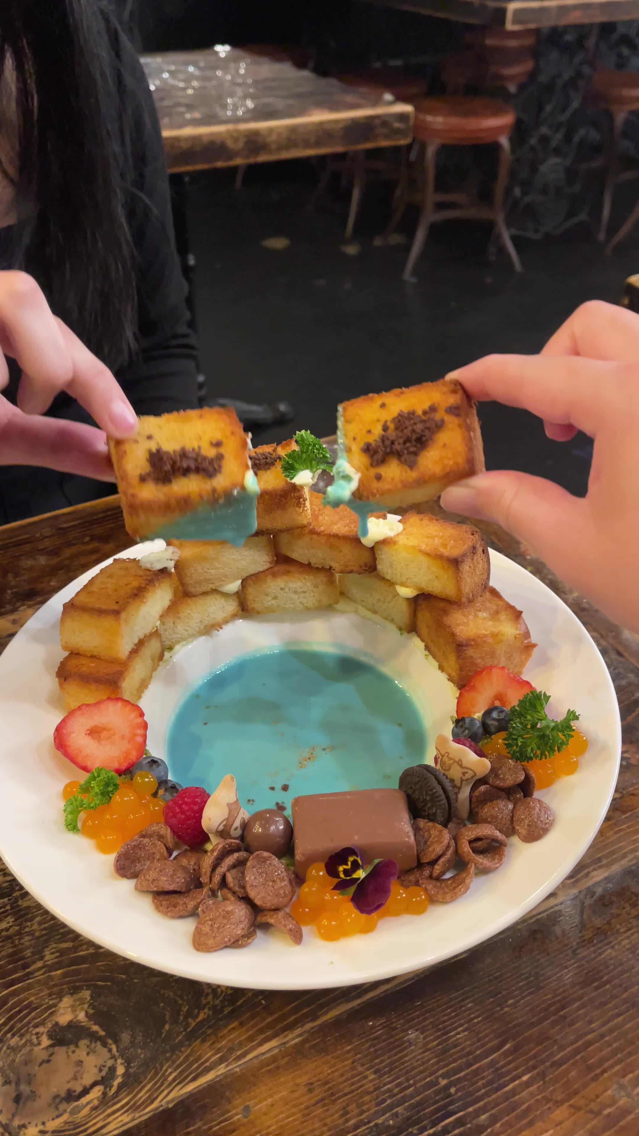 Video review of Bean Sisters Cafe