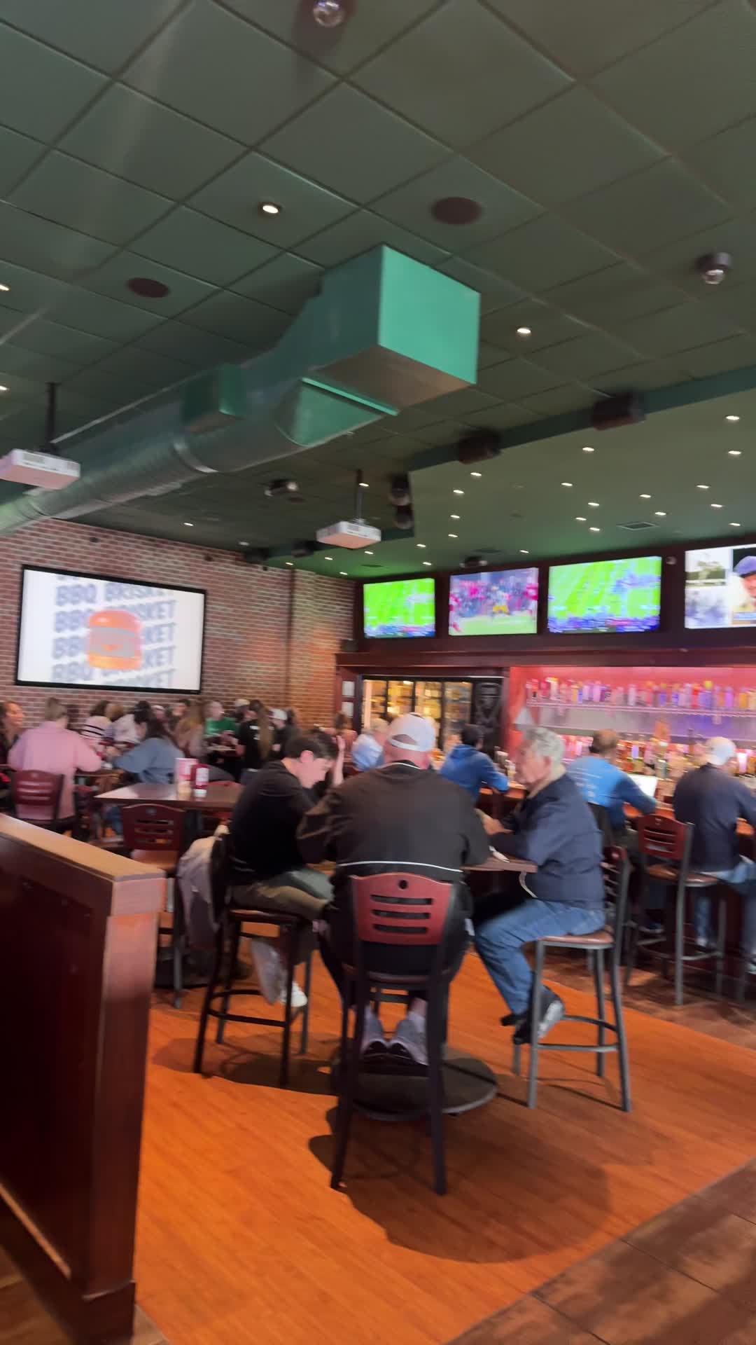 Video review of Taco Mac