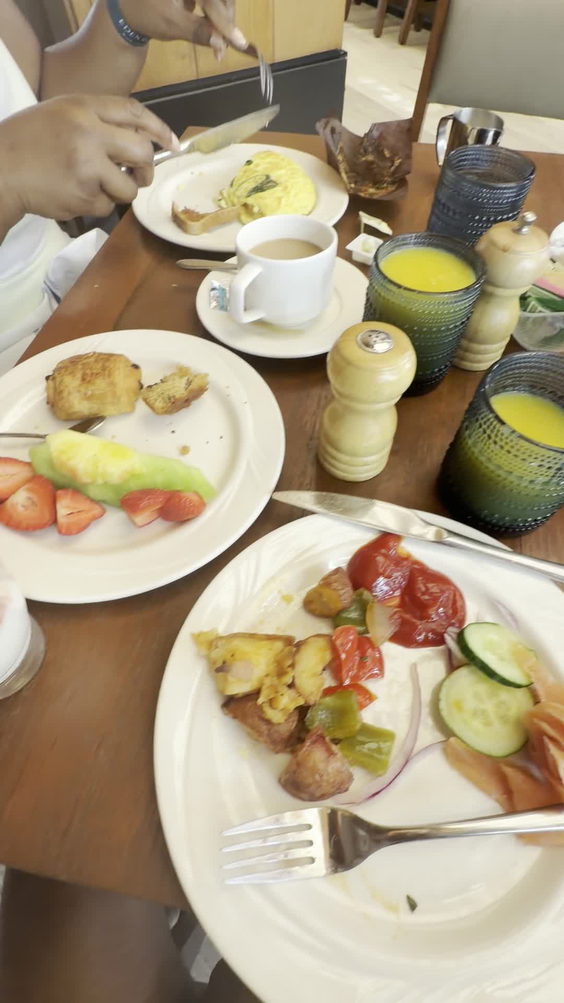 Nobu Eden Roc Hotel Breakfast and Lunch