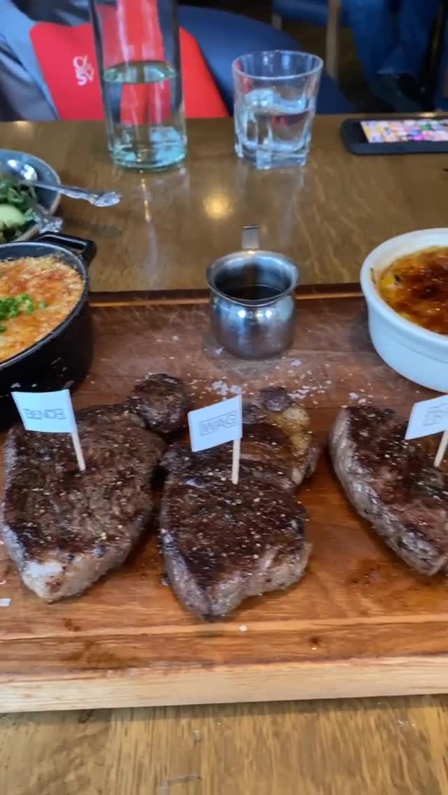 Chuck’s Steakhouse