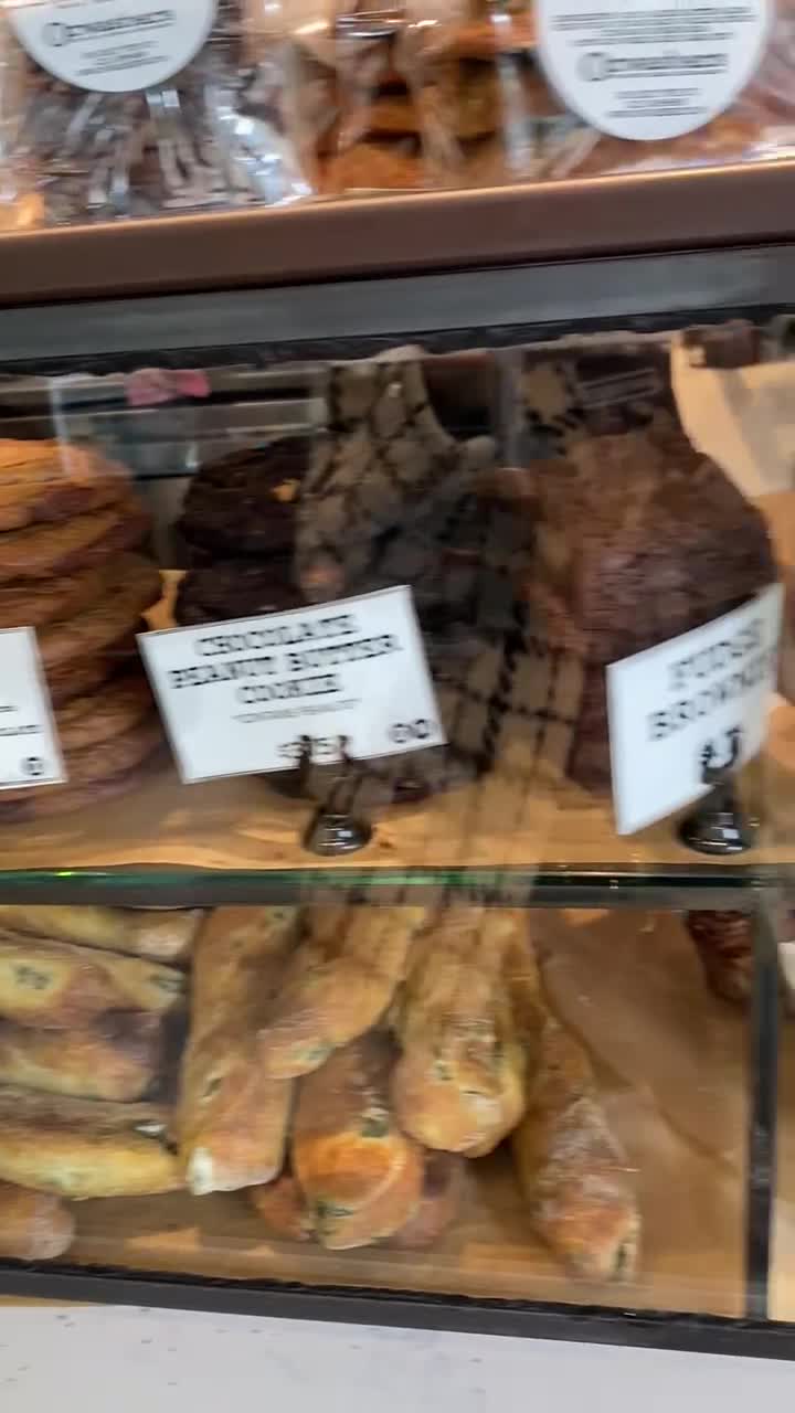 Video review of Orwashers Bakery