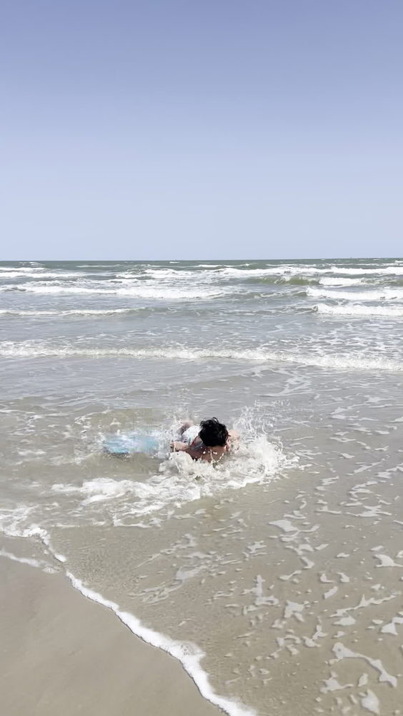 Beach Marker 23