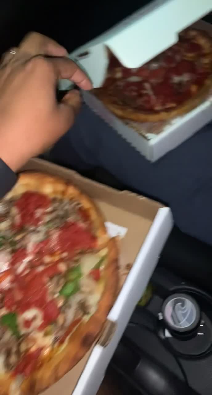 Video review of Star Pizza 2