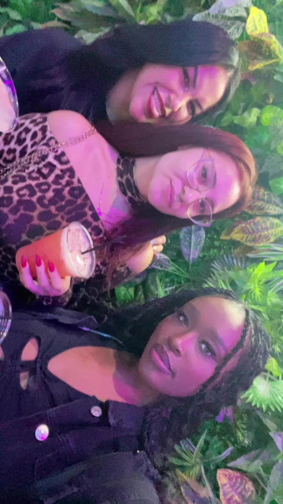Krave Lounge
