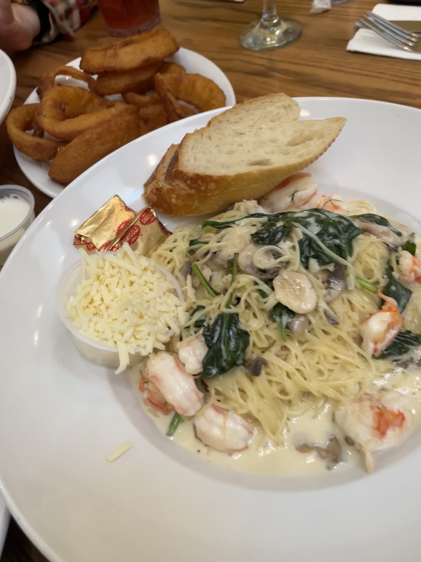 Brothers Cafe