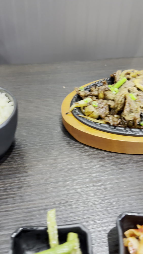 Sia Fusion Eatery