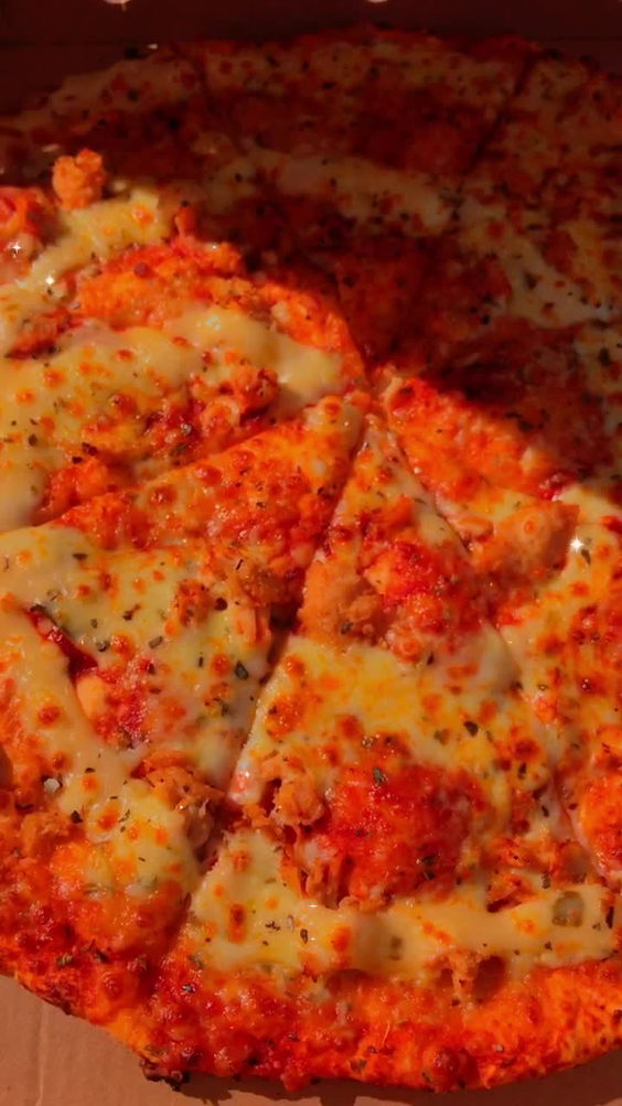 Debonairs Pizza