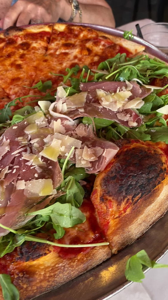 Renzo's Cafe & Pizzeria