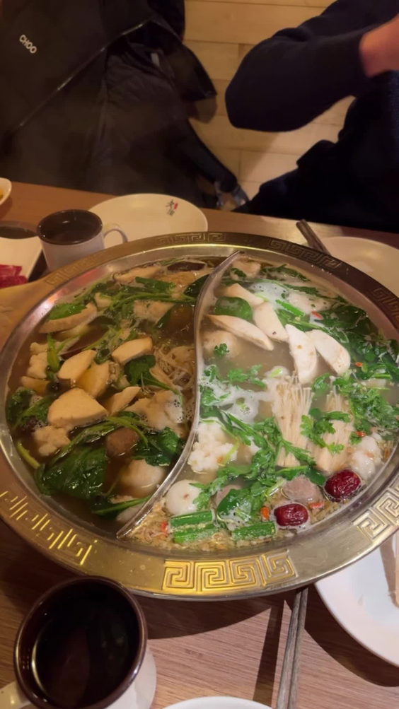 LaoJie Hotpot Manhattan | 老街火锅 | 曼哈顿火锅