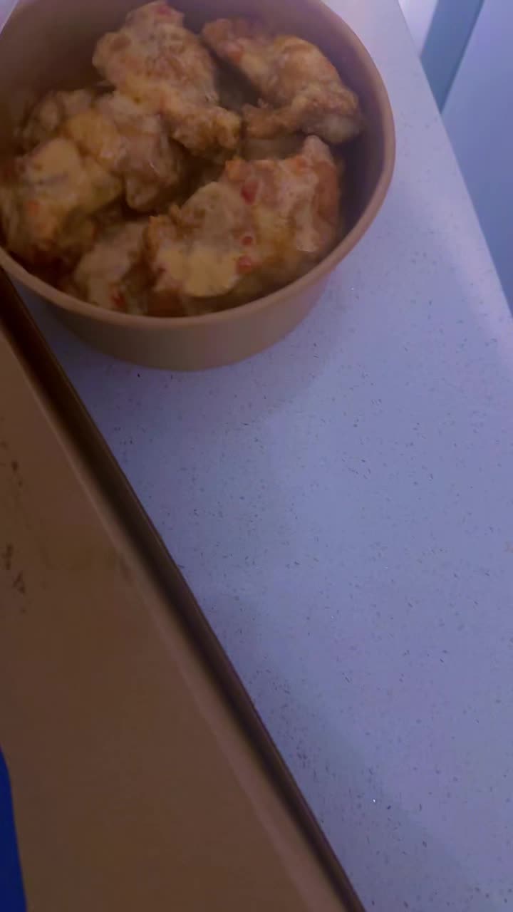 Domino Pizza Frishman