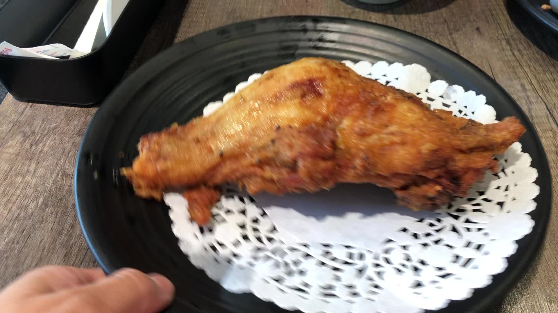 Video review of Cha Kee 茶記