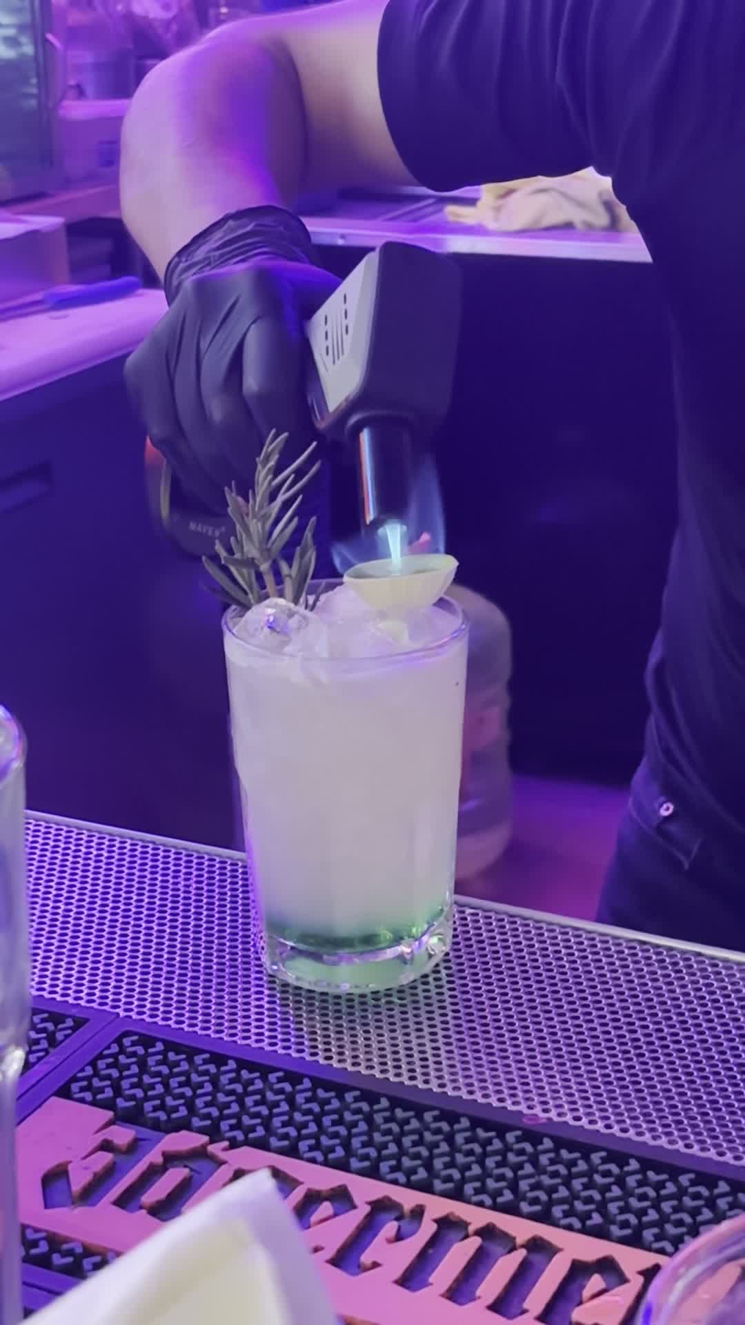 Devolada blvd. Cuahutemoc 2370