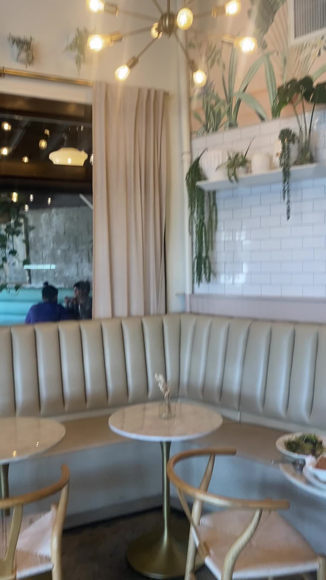 Video review of Flore Vegan Restaurant