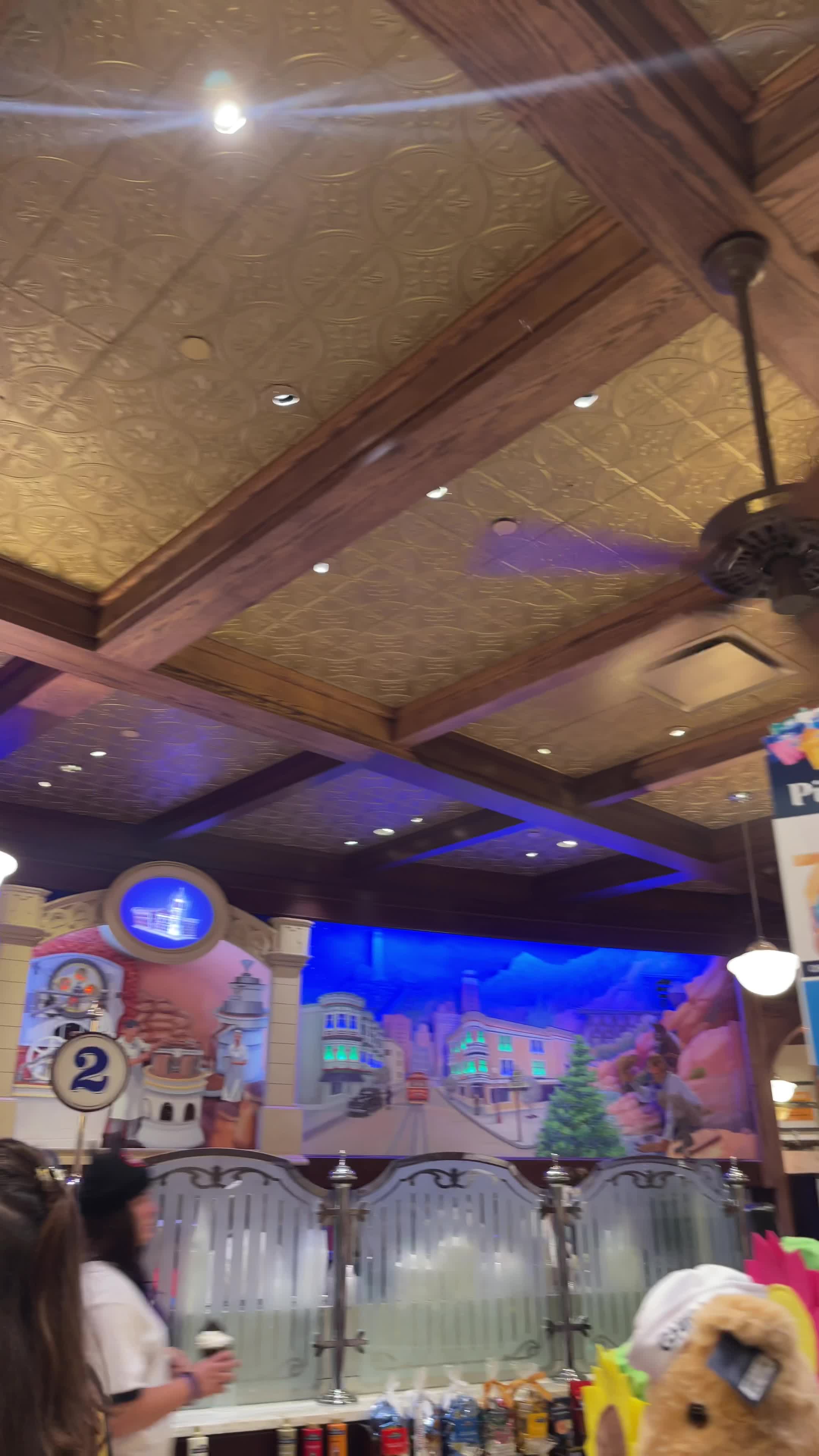 Video review of Ghirardelli Soda Fountain & Chocolate Shop