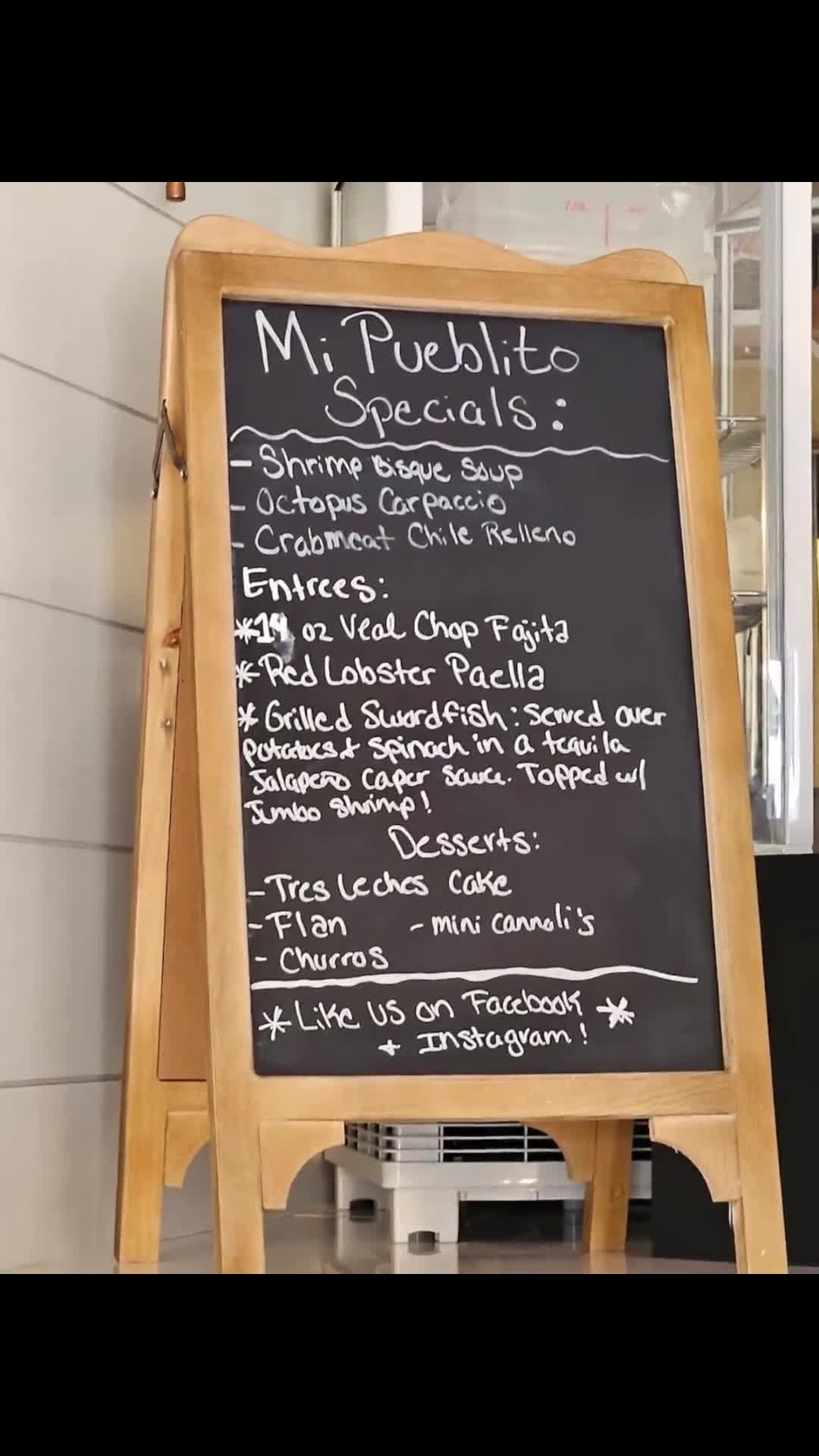 Mi Pueblito Modern Mexican Restaurant